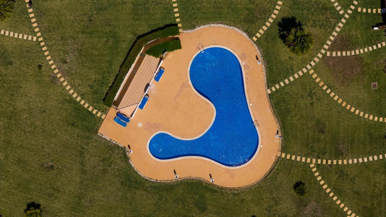 Apartamento No Condominio Baia Village Com Piscina Albufeira Exterior photo
